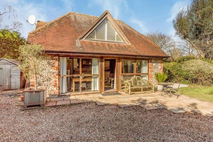 Pass the Keys | Peaceful and beautiful 1 bedroom barn conversion