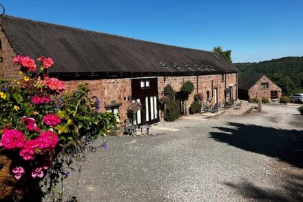 Anvil Cottage - A Romantic one bed barn conversion in a rural setting