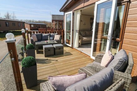 LANCASTER LODGE, pet friendly in South Lakeland Leisure Village