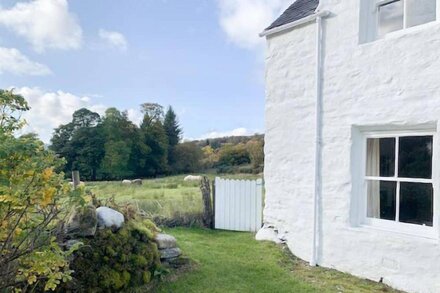 4 bedroom accommodation in Strachur, near Cairndow