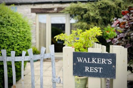 Enjoy life in the slow lane at Walker's Rest Cottage