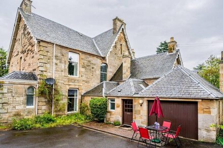 Pass the Keys | 3 Bedroom Cottage in Cupar