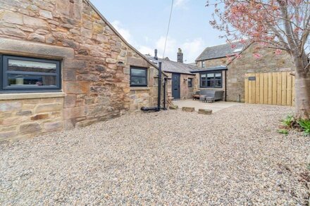 4 bedroom accommodation in Chatton