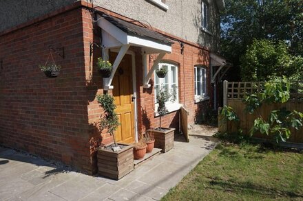 Beautiful cottage in the heart of Lyndhurst