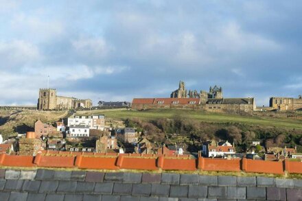 GAVEL COTTAGE in Whitby