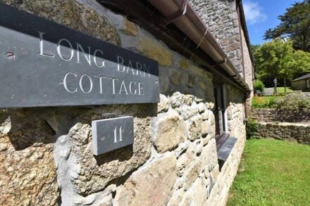 The Long Barn for Families, Walker, Pets & Workers