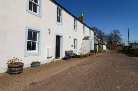 THE OLD SCHOOLHOUSE, pet friendly, with open fire in Montrose