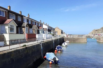 Inner Harbour Cottage Portreath