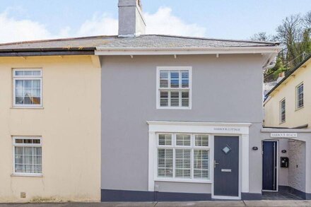 2 bedroom accommodation in Torquay