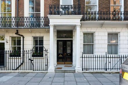 Bright Marylebone 1BR w/ Big Windows, nr. Marble Arch, by Blueground