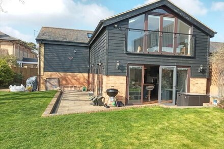 Stunning Barn Conversion in beautiful location