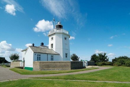 On the Cromer Lighthouse site with spectacular sea views, is an interesting one bedroom cottage.