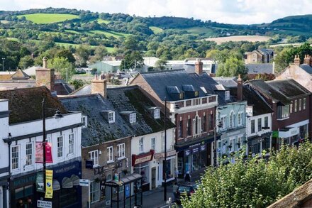 THE FLAT Luxurious apartment in central Bridport