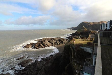 10 OCEANSIDE, pet friendly, country holiday cottage in Ilfracombe