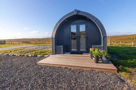 1 bedroom accommodation in Newtonferry, Isle of Uist