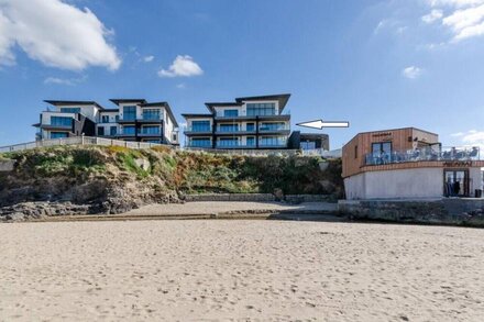 No 34 The Dunes - Three Bedroom Apartment, Sleeps 6