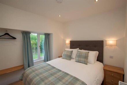 MYLNBECK, pet friendly, with open fire in Windermere