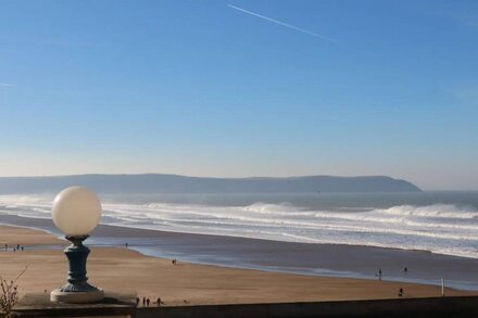 HARTLAND VIEW, family friendly, country holiday cottage in Woolacombe