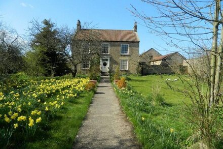 Exceptional,  Grade II Listed Georgian Farmhouse