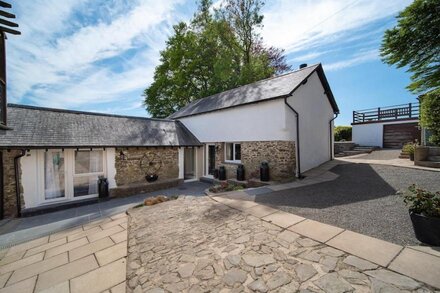 A luxury rural retreat, Barnstaple, perfect for couples and families, set in glorious North Devon