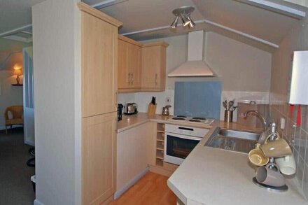 LONGSTONE, pet friendly in Embleton