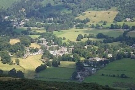 Sleeps 4. 2 Bedroom 2 Bathroom Very Popular Traditional Stone Lakeland Cottage