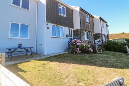 18 SOUTH WHEAL TOWAN, family friendly, with a garden in Porthtowan