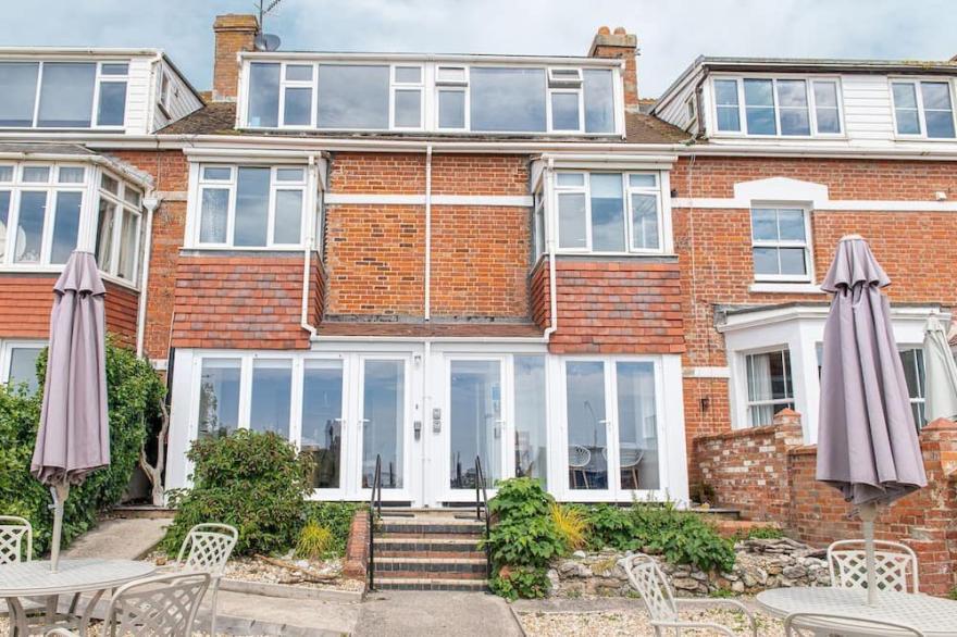 4 bedroom accommodation in Lyme Regis