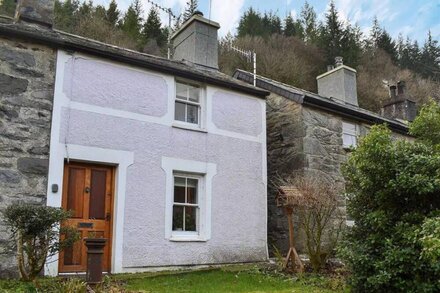 2 bedroom accommodation in Betws-y-Coed