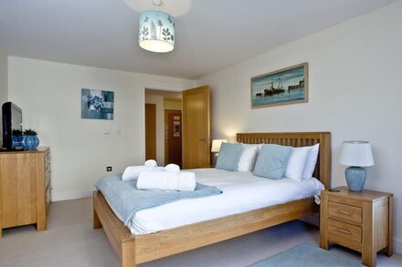 3 bedroom accommodation in Torquay