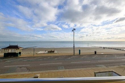 2 bedroom accommodation in Shanklin