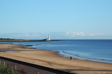 2 bedroom accommodation in Whitley Bay