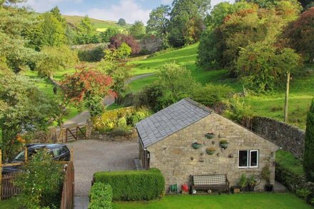 5 bedroom accommodation in Hebden, near Grassington