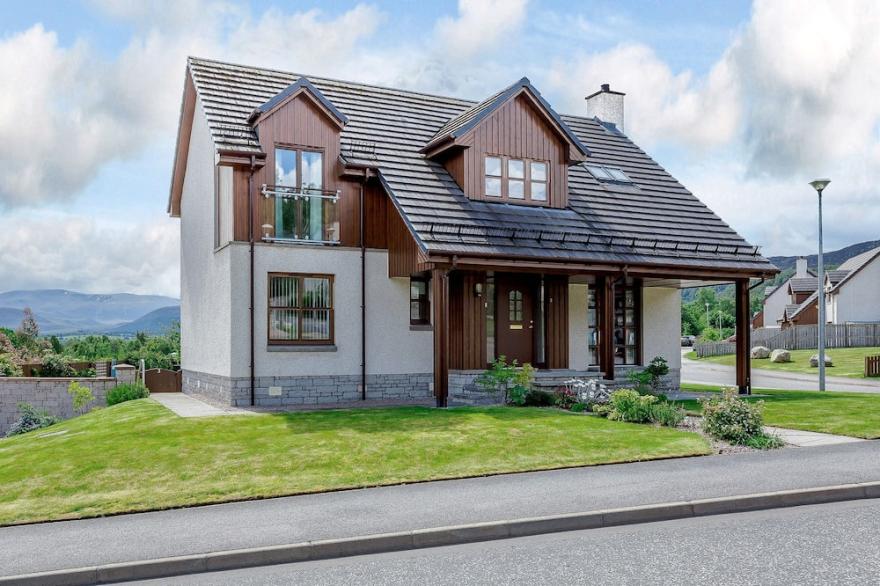 5 bedroom accommodation in Aviemore