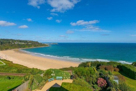 CELESTE, family friendly, character holiday cottage in Carbis Bay