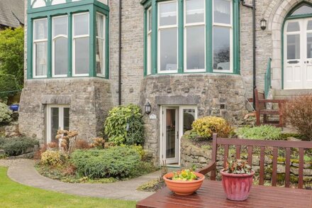 INGLEWOOD COURT, with a garden in Arnside