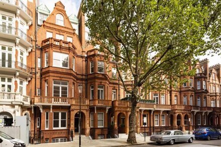 The Cadogan Suite next to Sloane Square