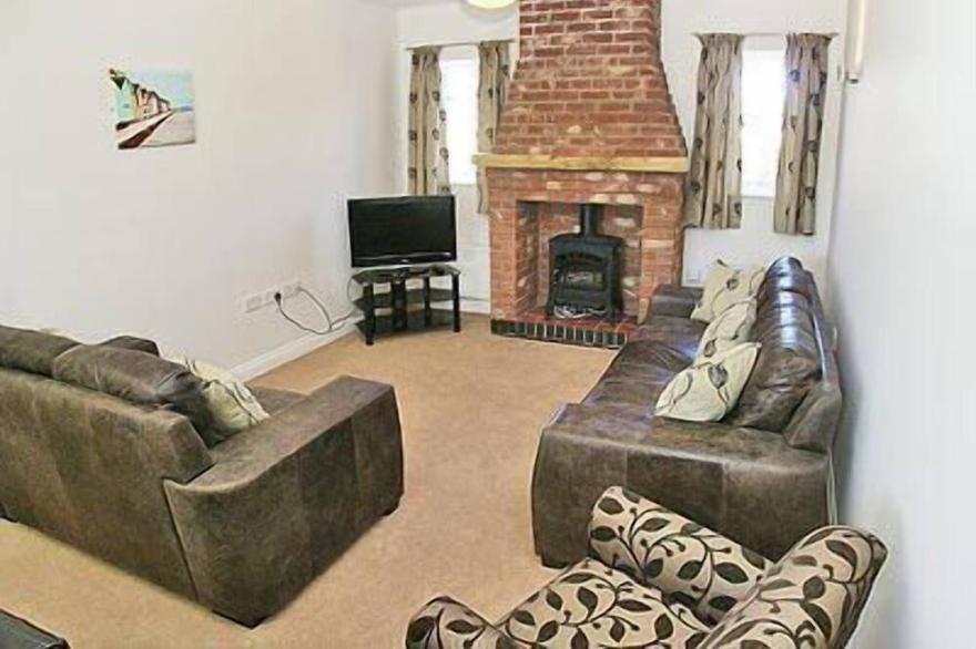 4 bedroom accommodation in Cromer