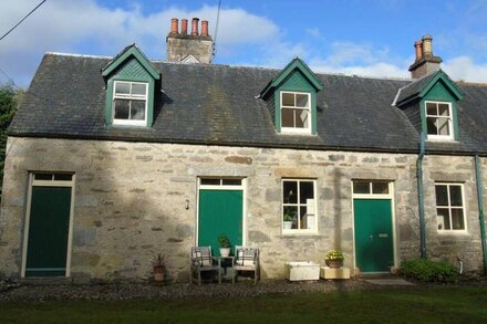 Stable Cottage, CrannachCottages