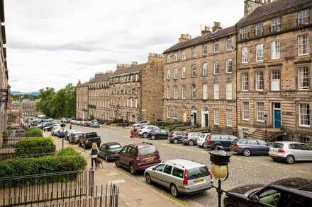 New Town Boutique Apartment on India Street