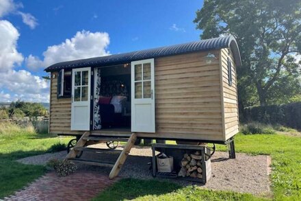 Romantic Escape with Hot Tub, Barnard Castle