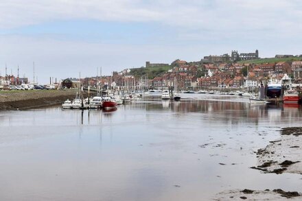 2 bedroom accommodation in Whitby