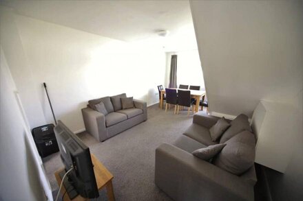 3 Bedroom Duplex Apartment Ilfracombe North Devon (3)