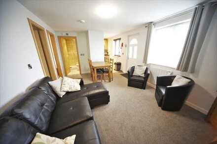 2 Bedroom Superior Apartment Ilfracombe North Devon