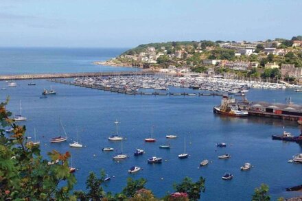 3 bedroom accommodation in Brixham, Torbay