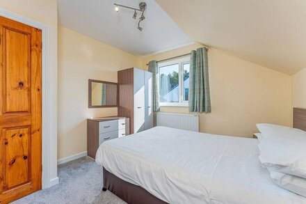 2 bedroom accommodation in Woolacombe