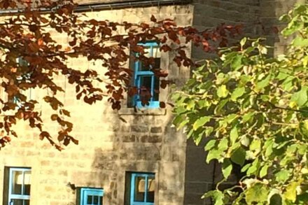 Brook cottage in Baslow next to Chatsworth Park