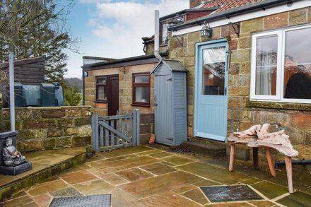 2 bedroom accommodation in Lealholm, near Whitby