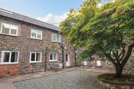 MAPLE COTTAGE, family friendly, luxury holiday cottage in Keswick