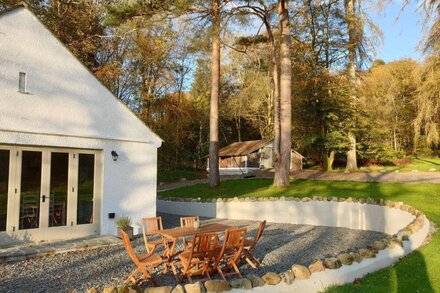 Larch Cottage - Two Bedroom House, Sleeps 4